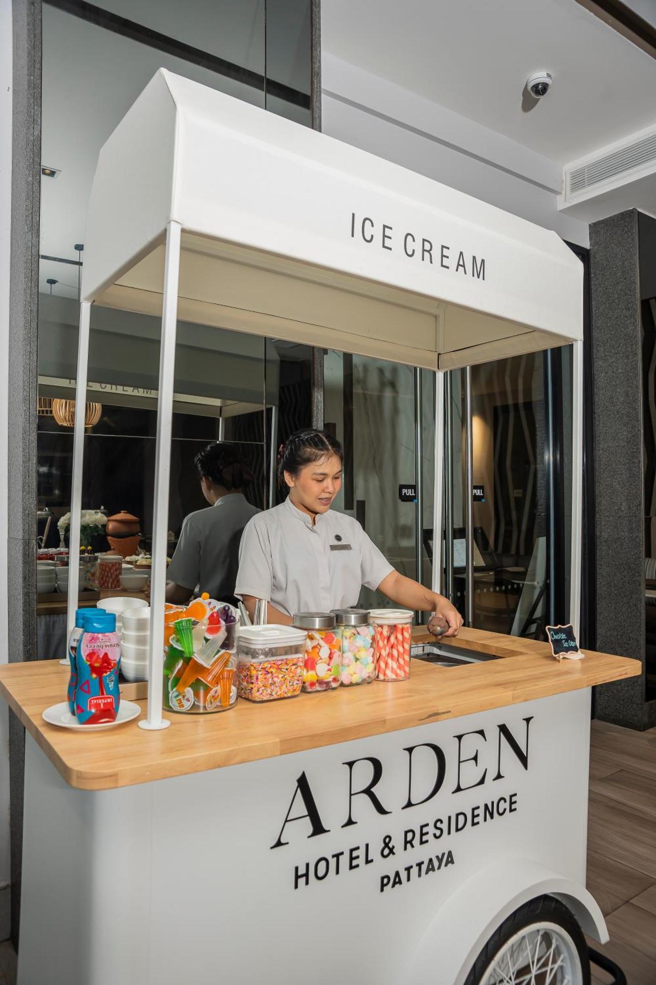Arden Hotel And Residence By At Mind Chonburi Exterior photo