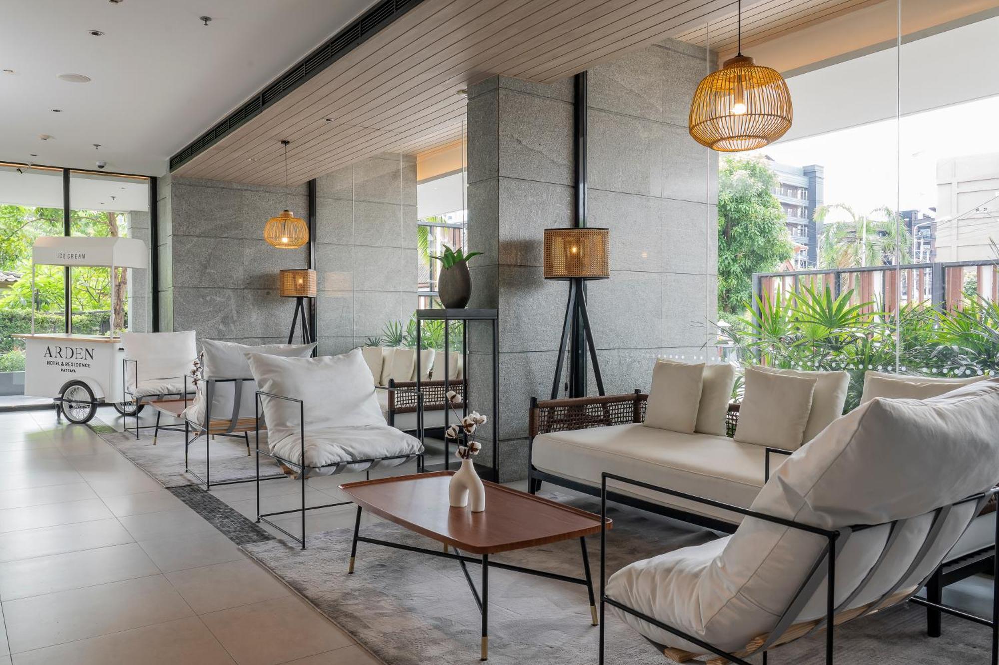 Arden Hotel And Residence By At Mind Chonburi Exterior photo