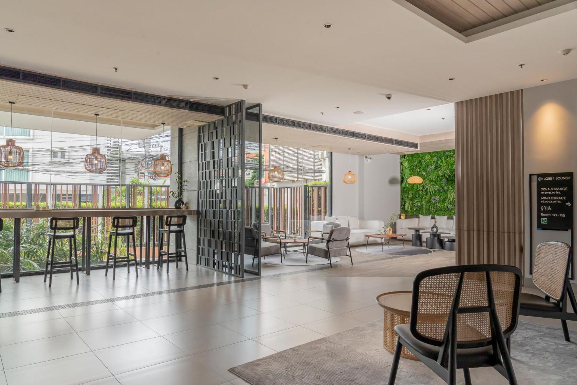 Arden Hotel And Residence By At Mind Chonburi Exterior photo