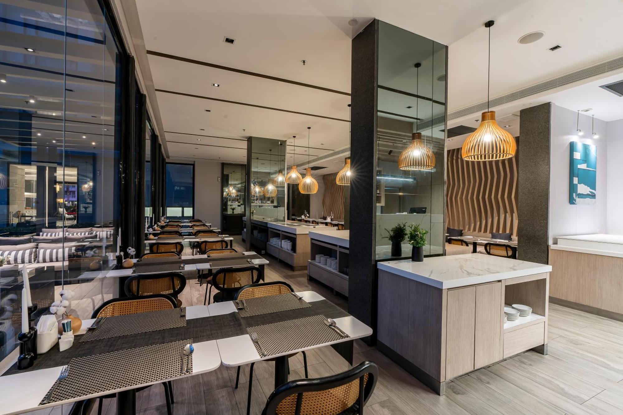 Arden Hotel And Residence By At Mind Chonburi Exterior photo