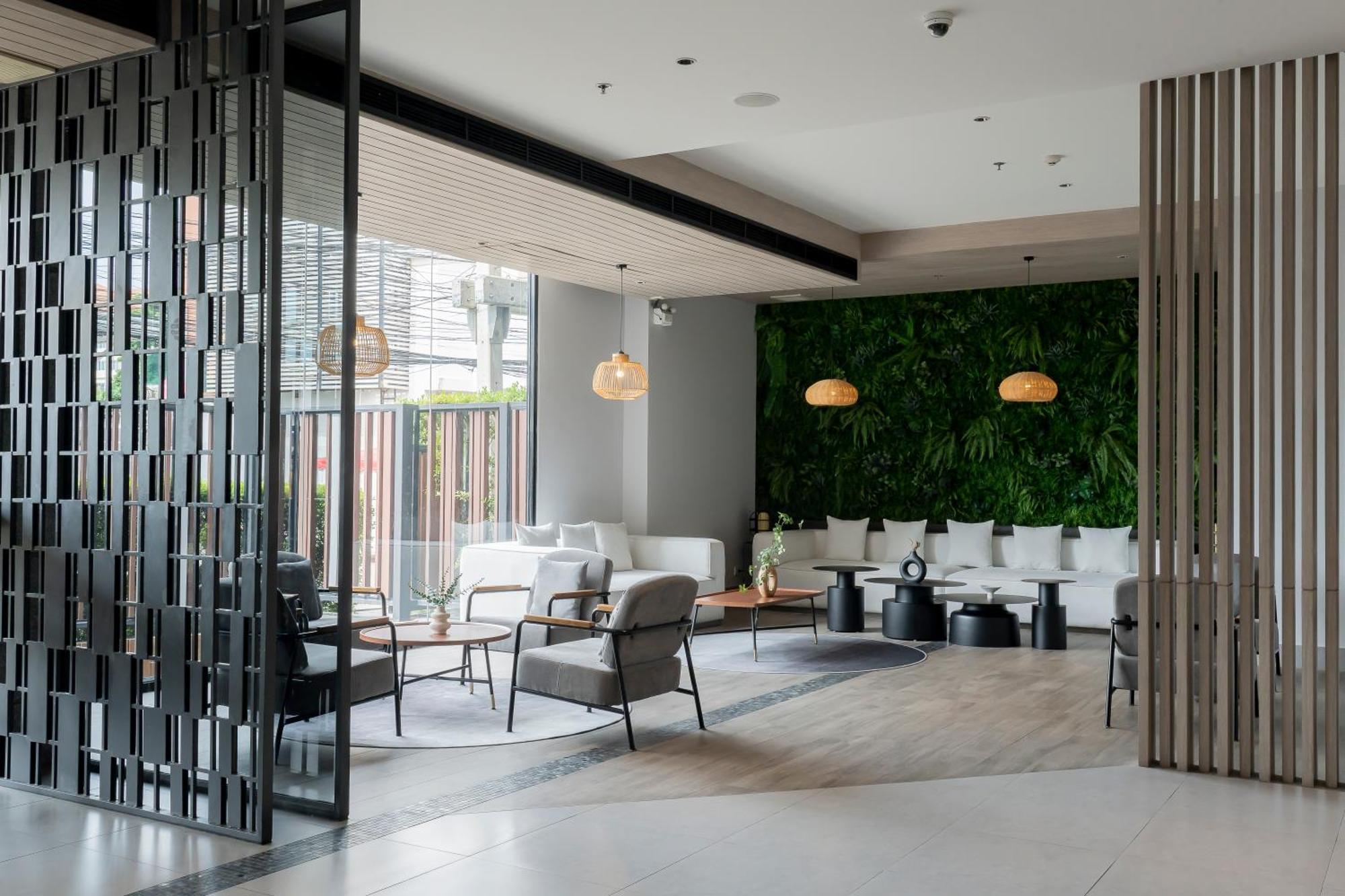Arden Hotel And Residence By At Mind Chonburi Exterior photo