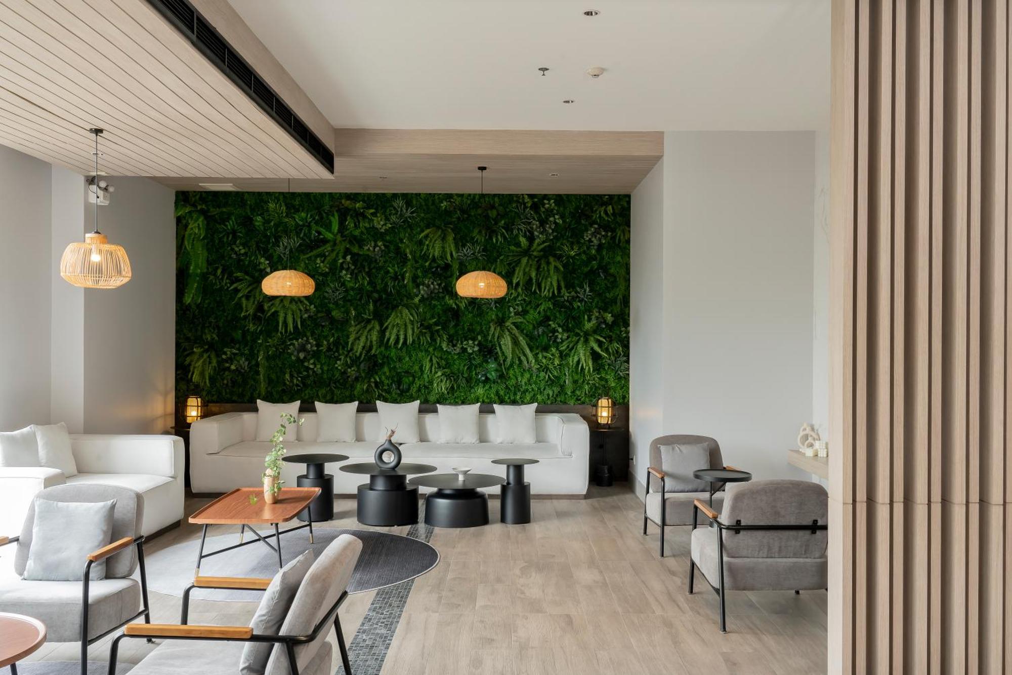 Arden Hotel And Residence By At Mind Chonburi Exterior photo