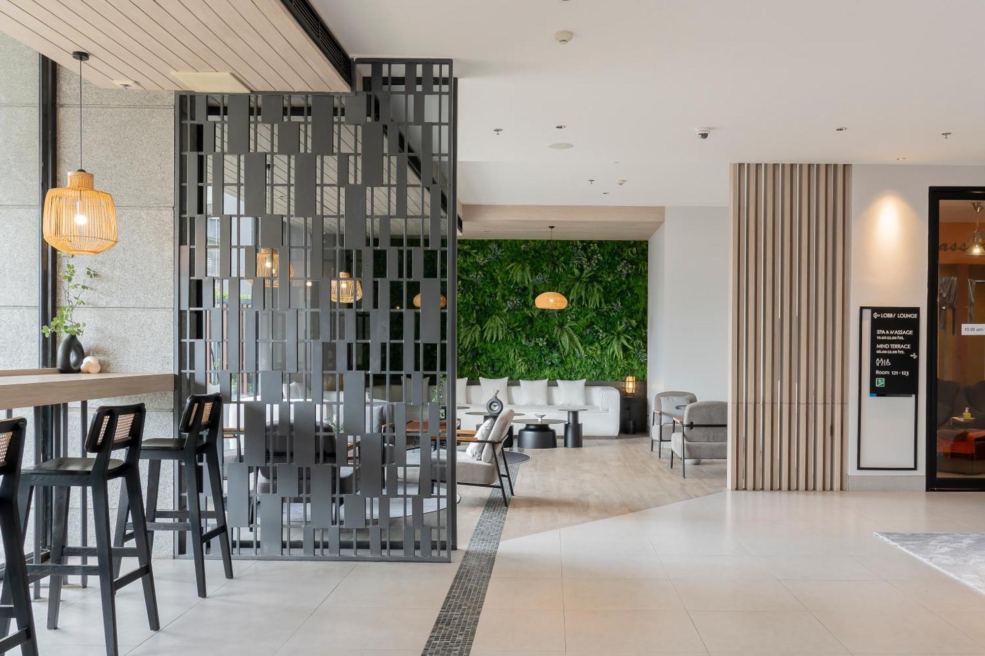 Arden Hotel And Residence By At Mind Chonburi Exterior photo